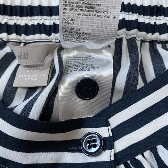 H&M High Waist Navy Blue/ White Striped Skirt - Picture 4 of 4